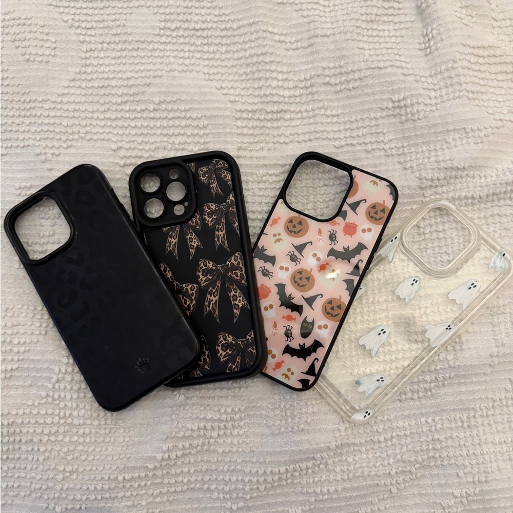 Set of halloween Iphone cases